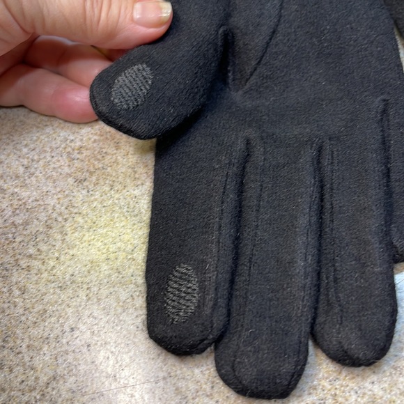 HOUNDSTOOTH GLOVES 🧤 BLACK / WHITE LOVE ❤️ THE LITTLE TOUCH HOUNDSTOOTH. - Picture 5 of 9